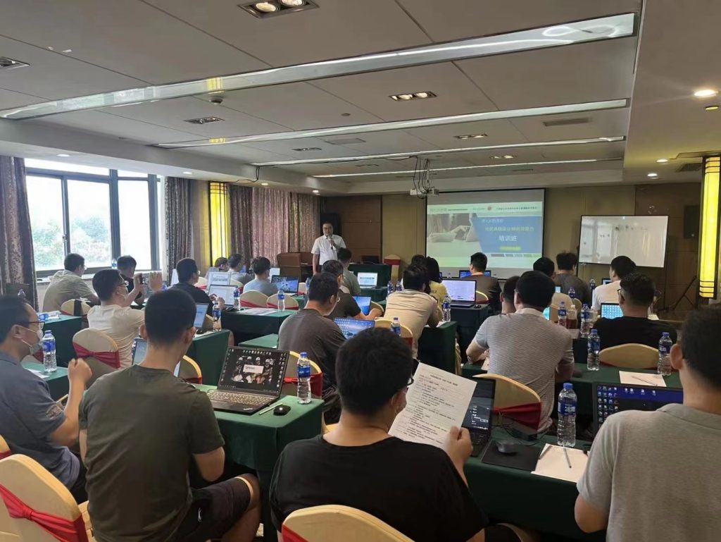 淘光伏學(xué)院第106期光伏電站培訓(xùn)班在常州圓滿舉辦